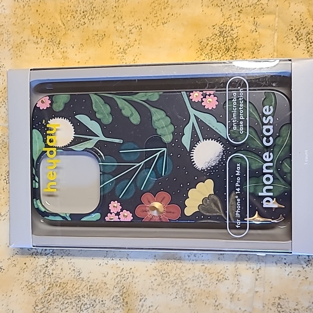 Iphone case for iPhone 14 pro max dark blue with flowers.